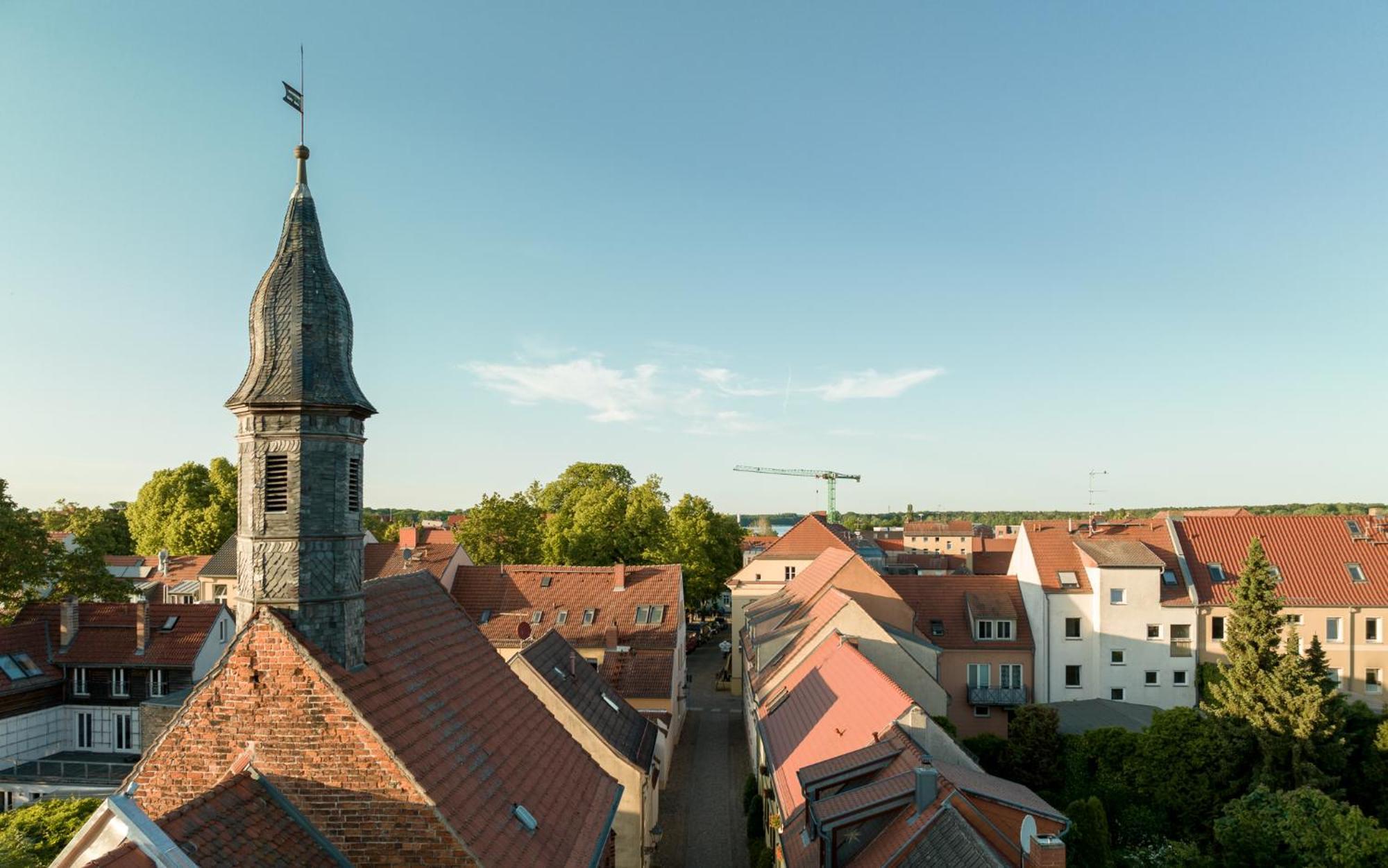 Up Hus Hotel Neuruppin Exteriér fotografie